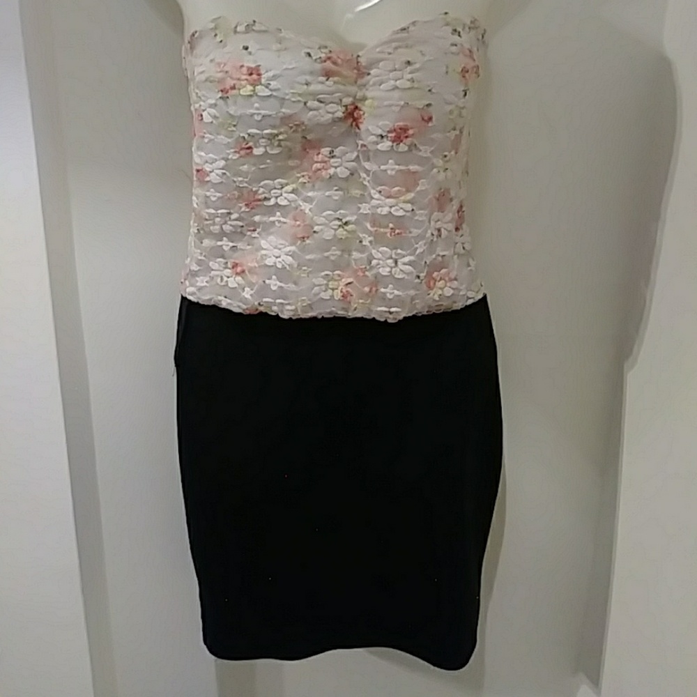 Black, Lace design Bodycon dress